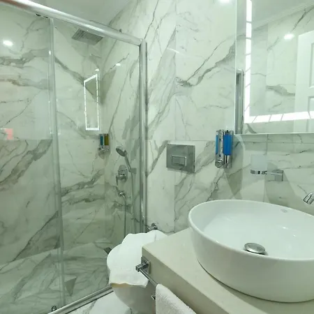 Hotel apartamentowy Bahce