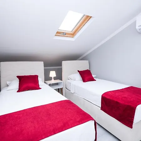 Hotel apartamentowy Bahce